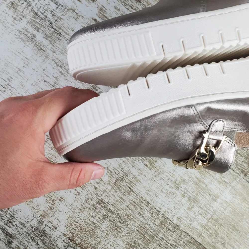 Naturalizer Metallic Silver Platform Slip-On Loafers